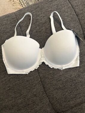 NWT Size 36DD Maidenform White Multi-Way Strap/Strapless Push-Up Bra